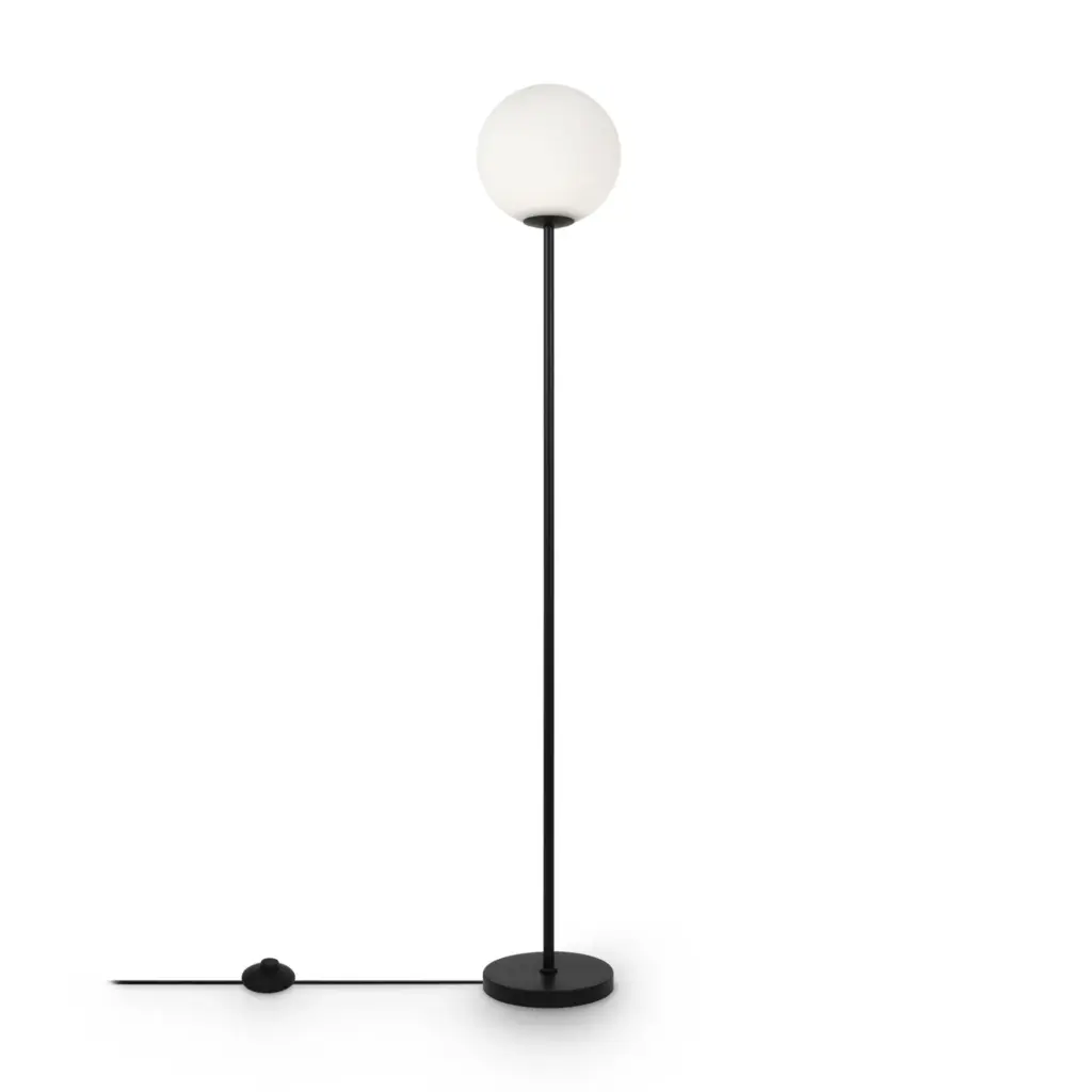 Black floor lamp with white globe shade – timeless modern lighting